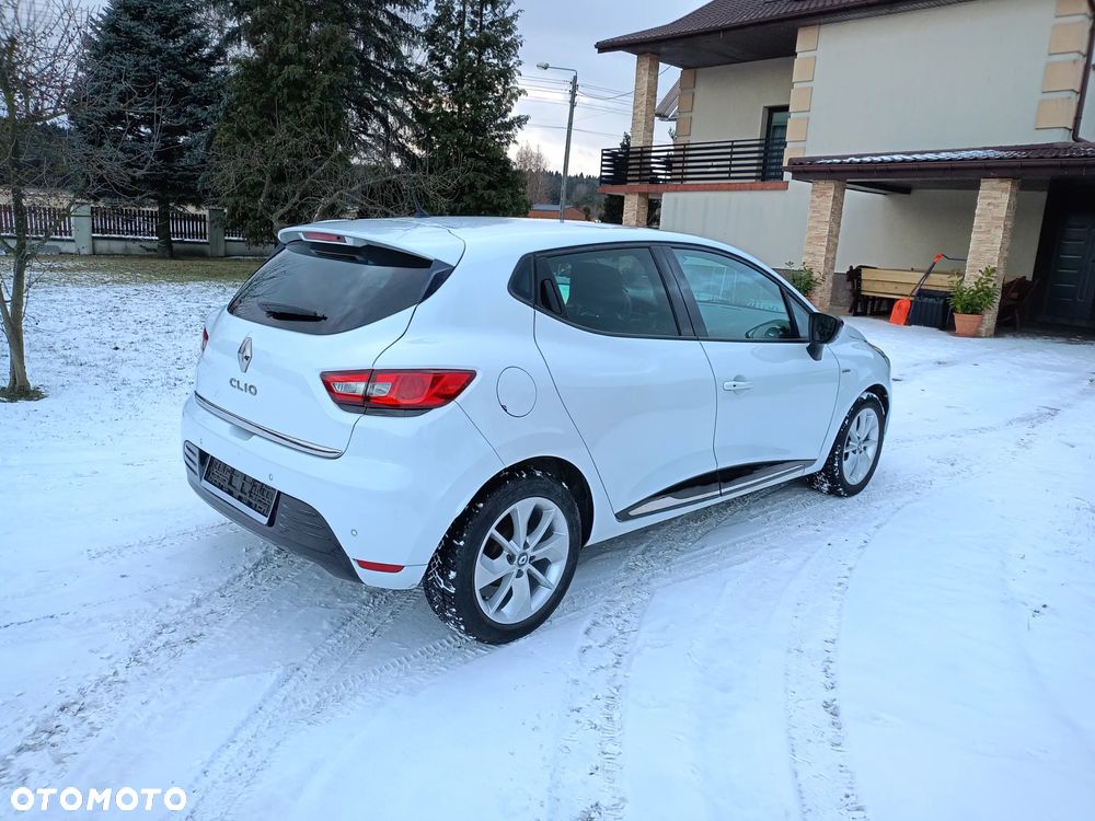 Renault Clio 1.2 16V 75 Limited - 5