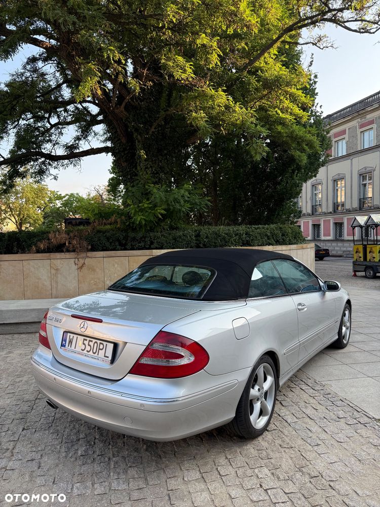 Mercedes-Benz CLK 320 - 10