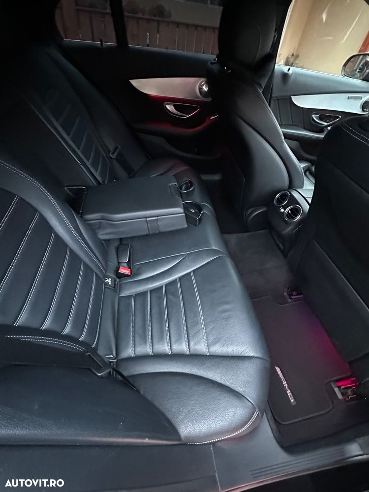 Mercedes-Benz C 220 (BlueTEC) d 7G-TRONIC AMG Line - 11
