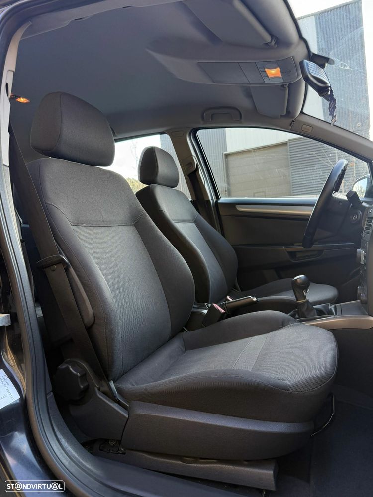 Opel Astra 1.3 CDTI Edition - 10