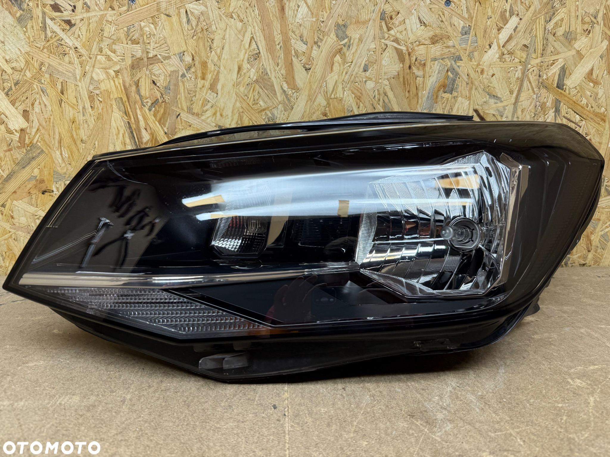LAMPA LEWA ZWYKŁA H7 VOLKSWAGEN CADDY V 2K1 2K1941015A - 3