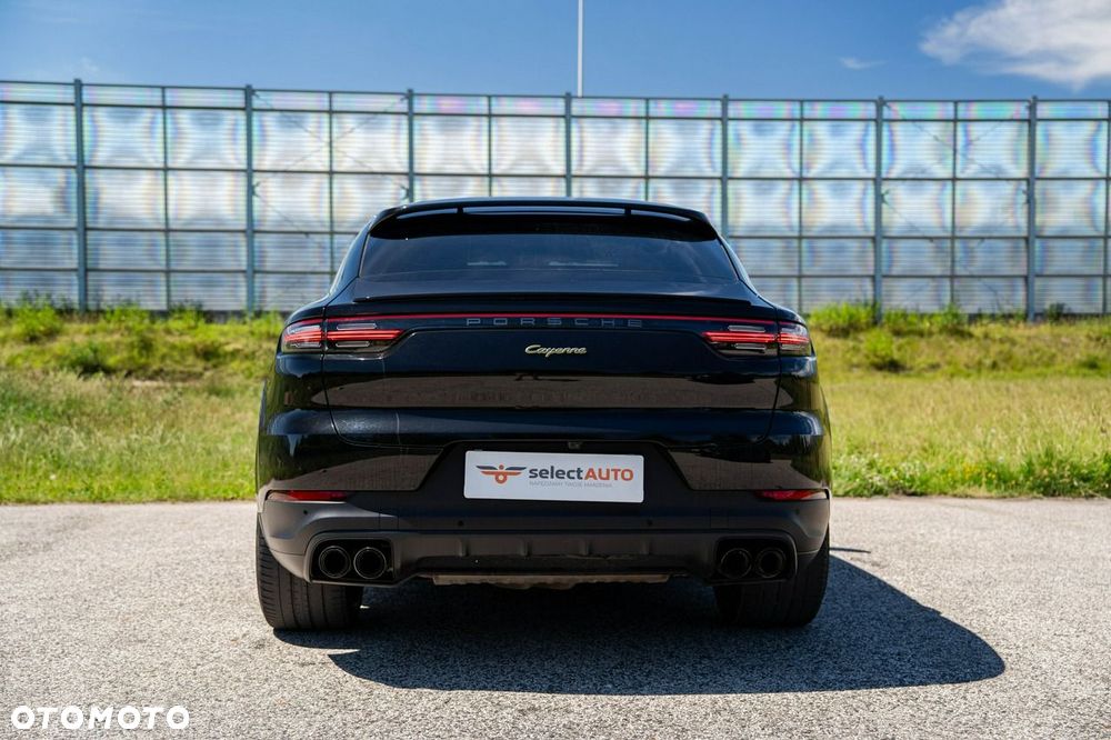 Porsche Cayenne - 6