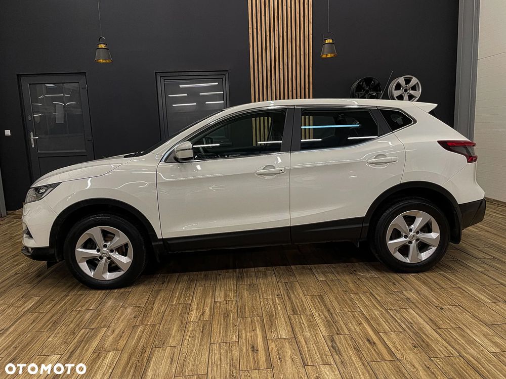 Nissan Qashqai 1.3 DIG-T N-Connecta EU6d - 12