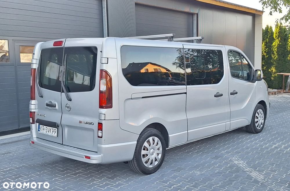 Opel Vivaro - 12