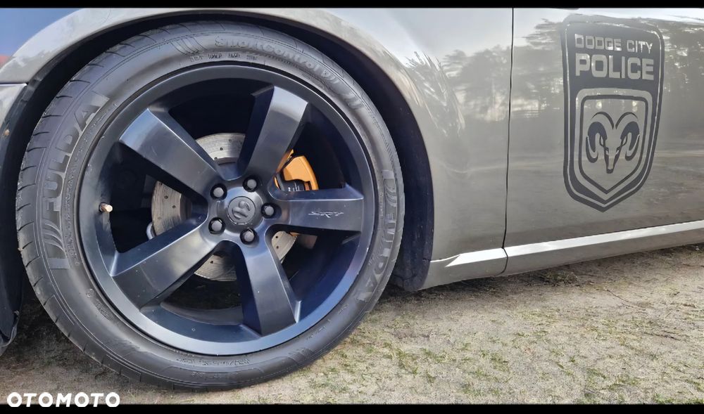 Dodge Magnum - 11