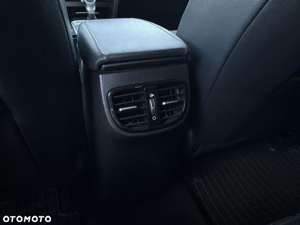 Kia XCeed 1.6 GDI PHEV L DCT - 27