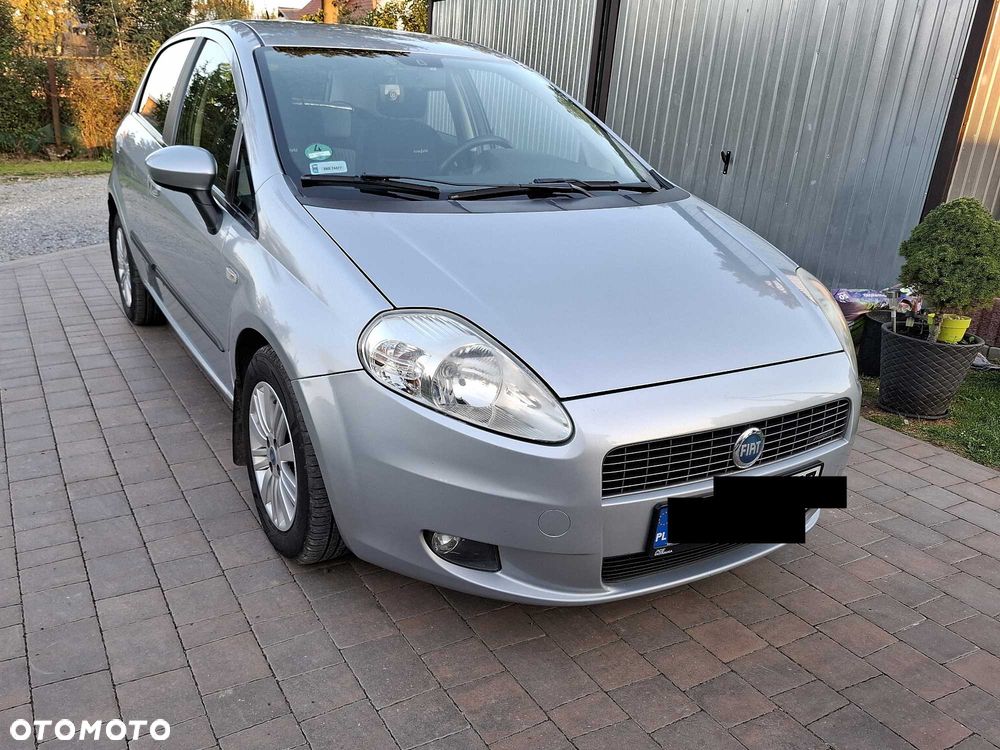 Fiat Grande Punto - 2