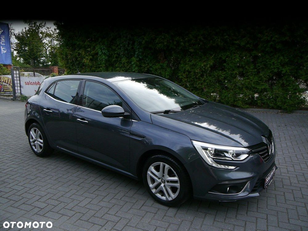 Renault Megane ENERGY TCe 140 EDC LIMITED - 16