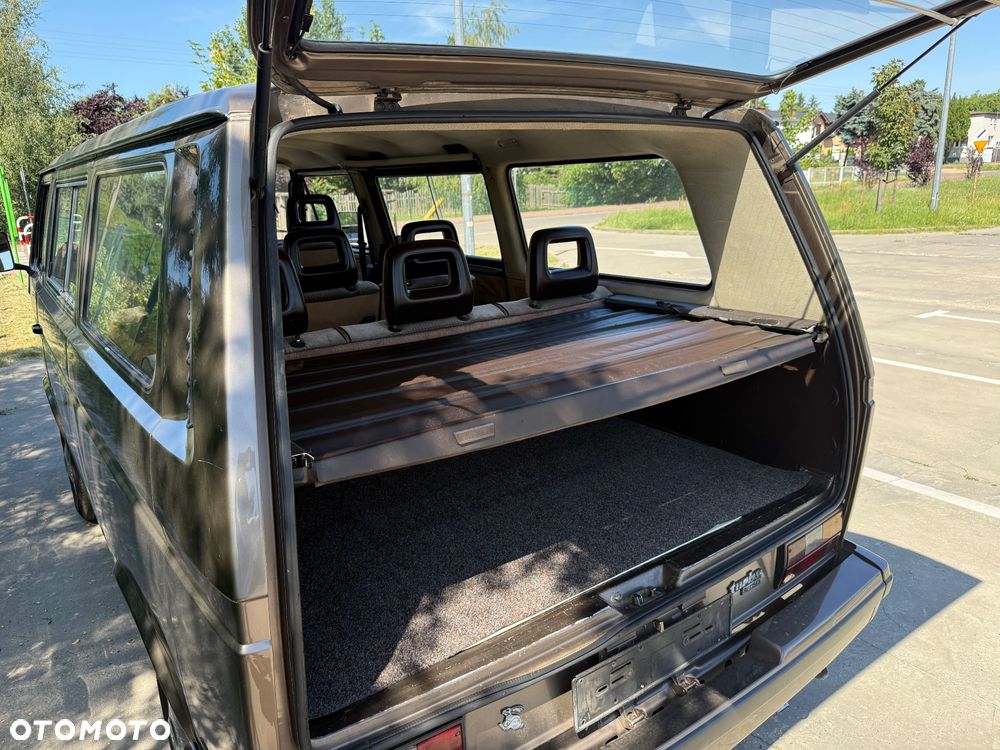 Volkswagen Transporter Caravelle GL 255 592/Z24 - 19