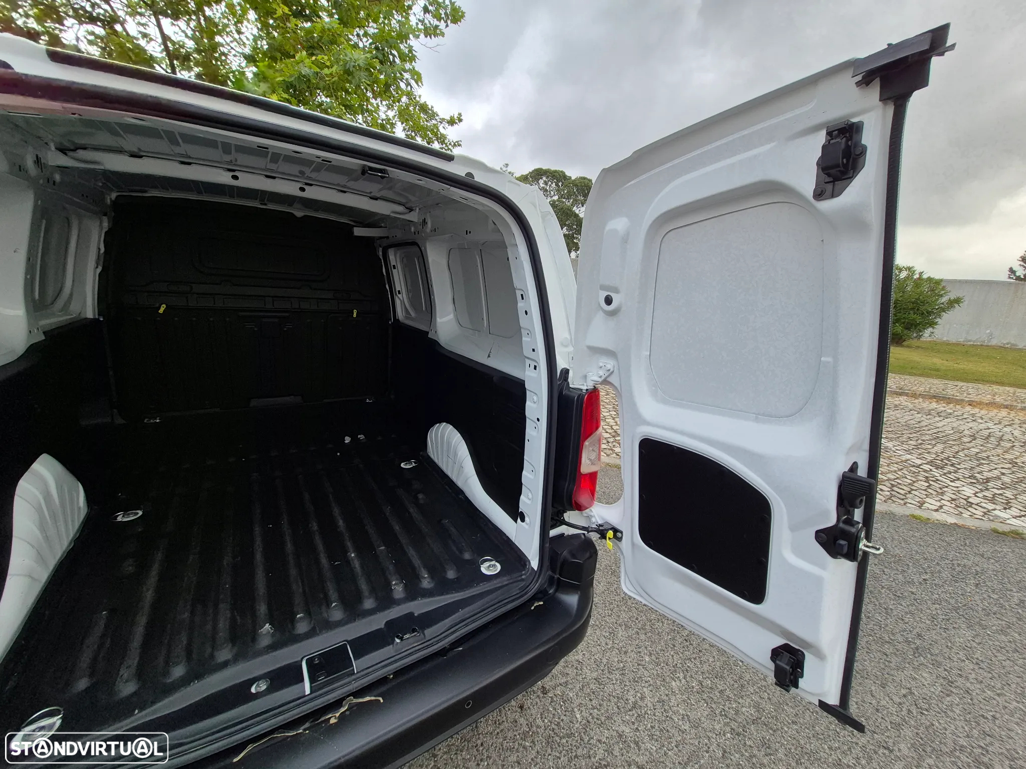 Opel Combo LONGA - 2022 | GARANTIA | NACIONAL - 3 LUG. - 9