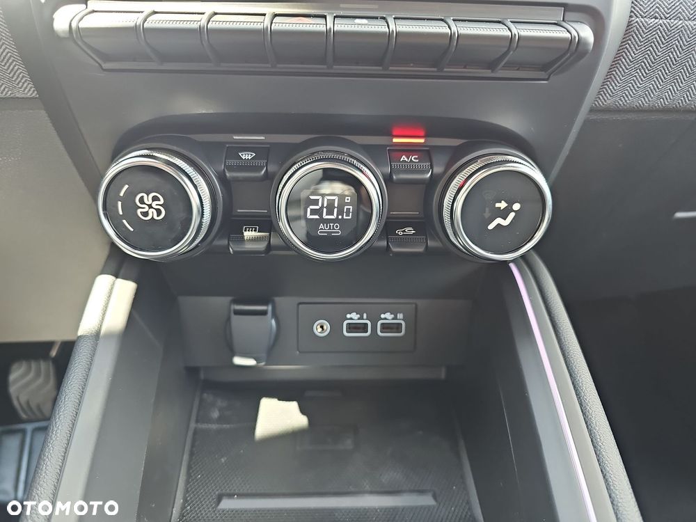 Renault Clio 1.0 TCe Techno - 18