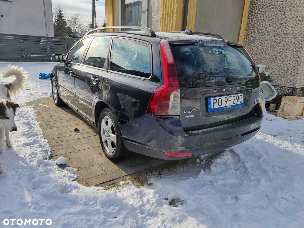 Volvo V50 - 2