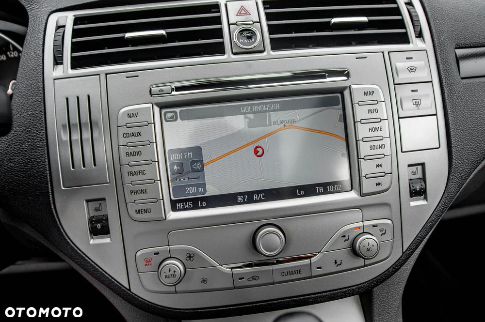 Ford Kuga 2.0 TDCi 4x4 Titanium - 32