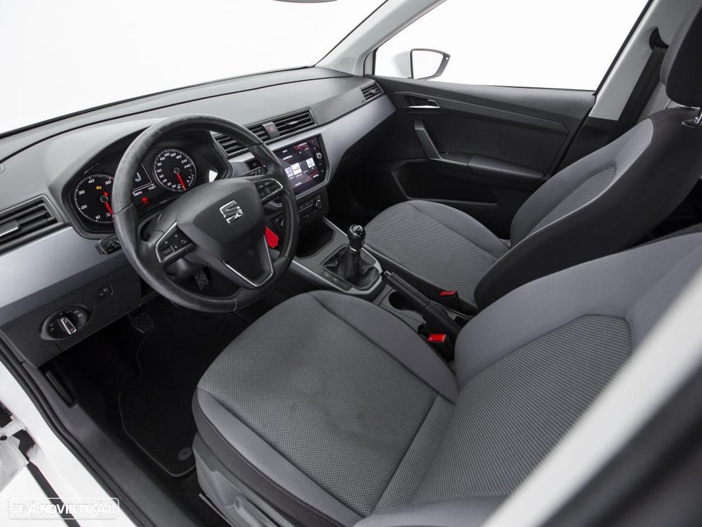 SEAT Arona 1.6 TDI Style — fotografia 6