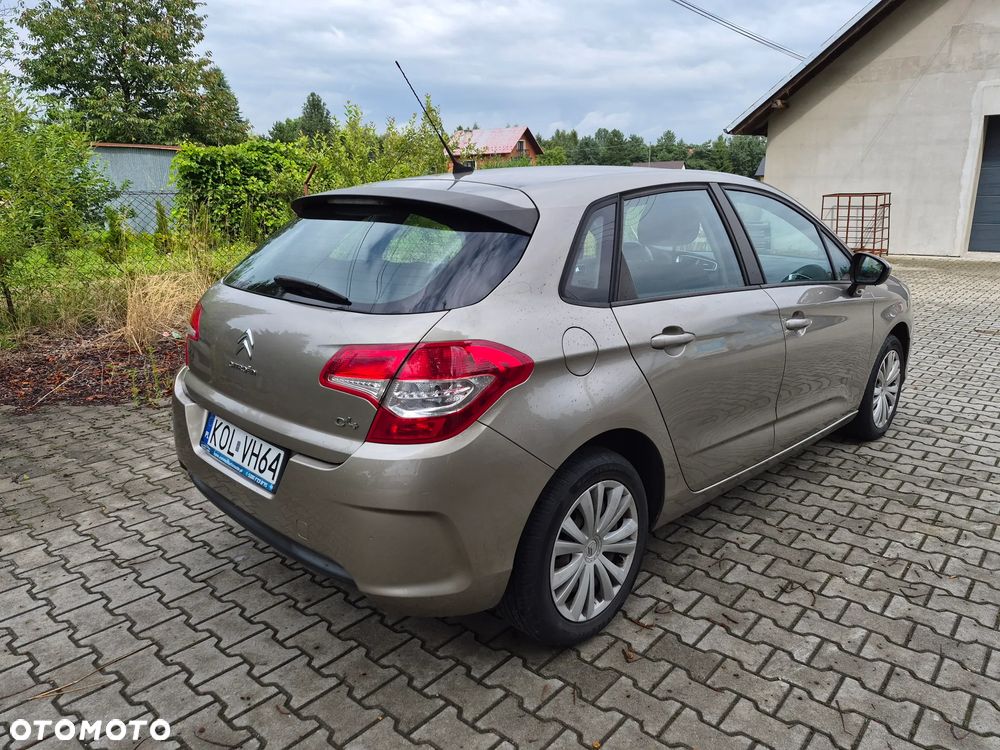 Citroën C4 VTi 95 Attraction - 5