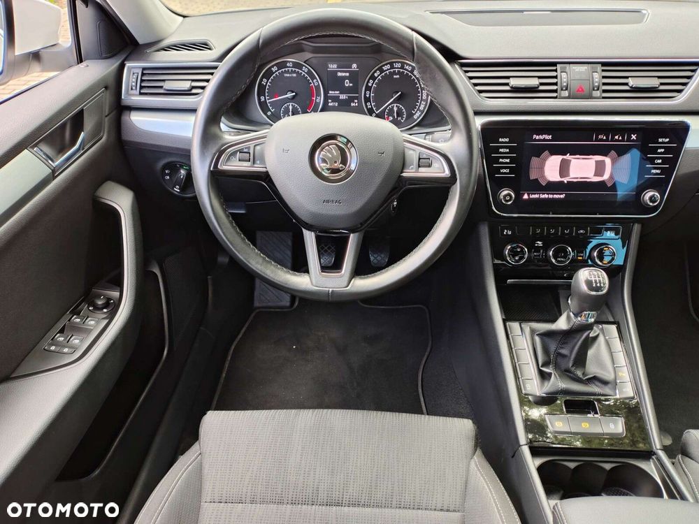 Skoda Superb - 11
