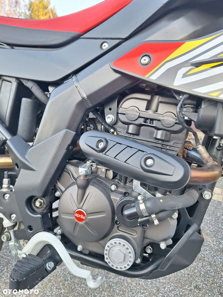 Aprilia SX - 9