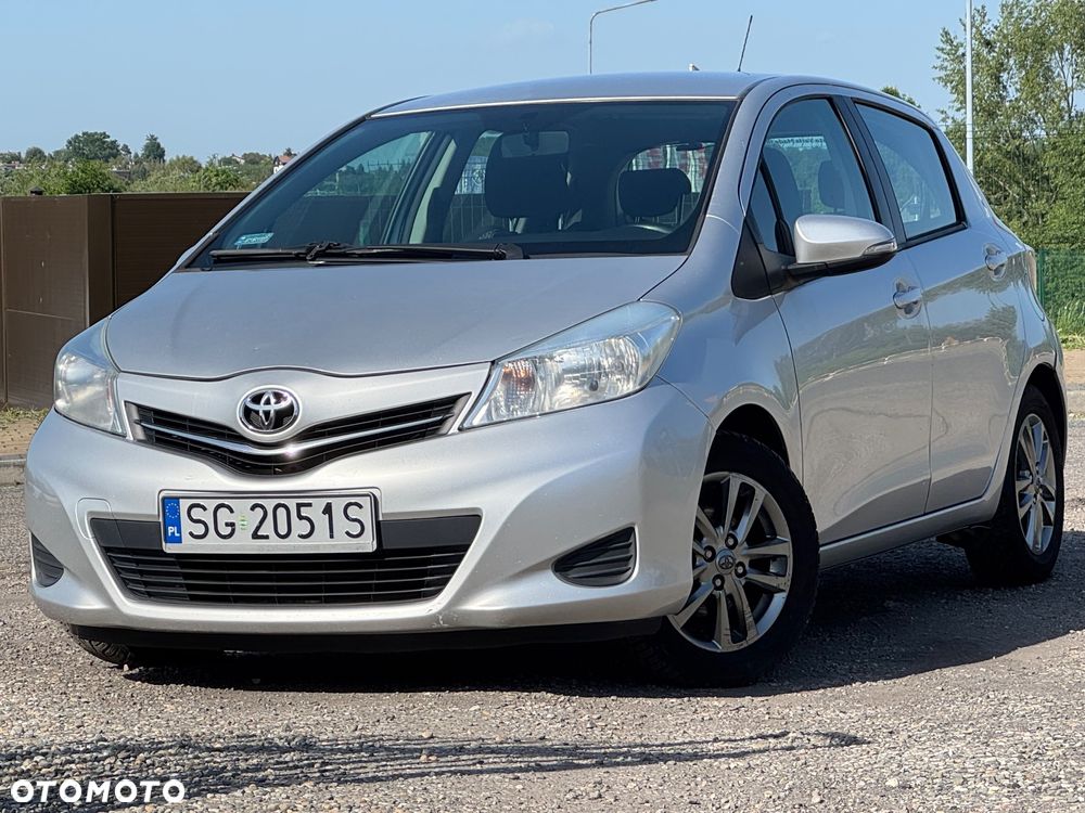 Toyota Yaris 1.4 D-4D Premium - 6
