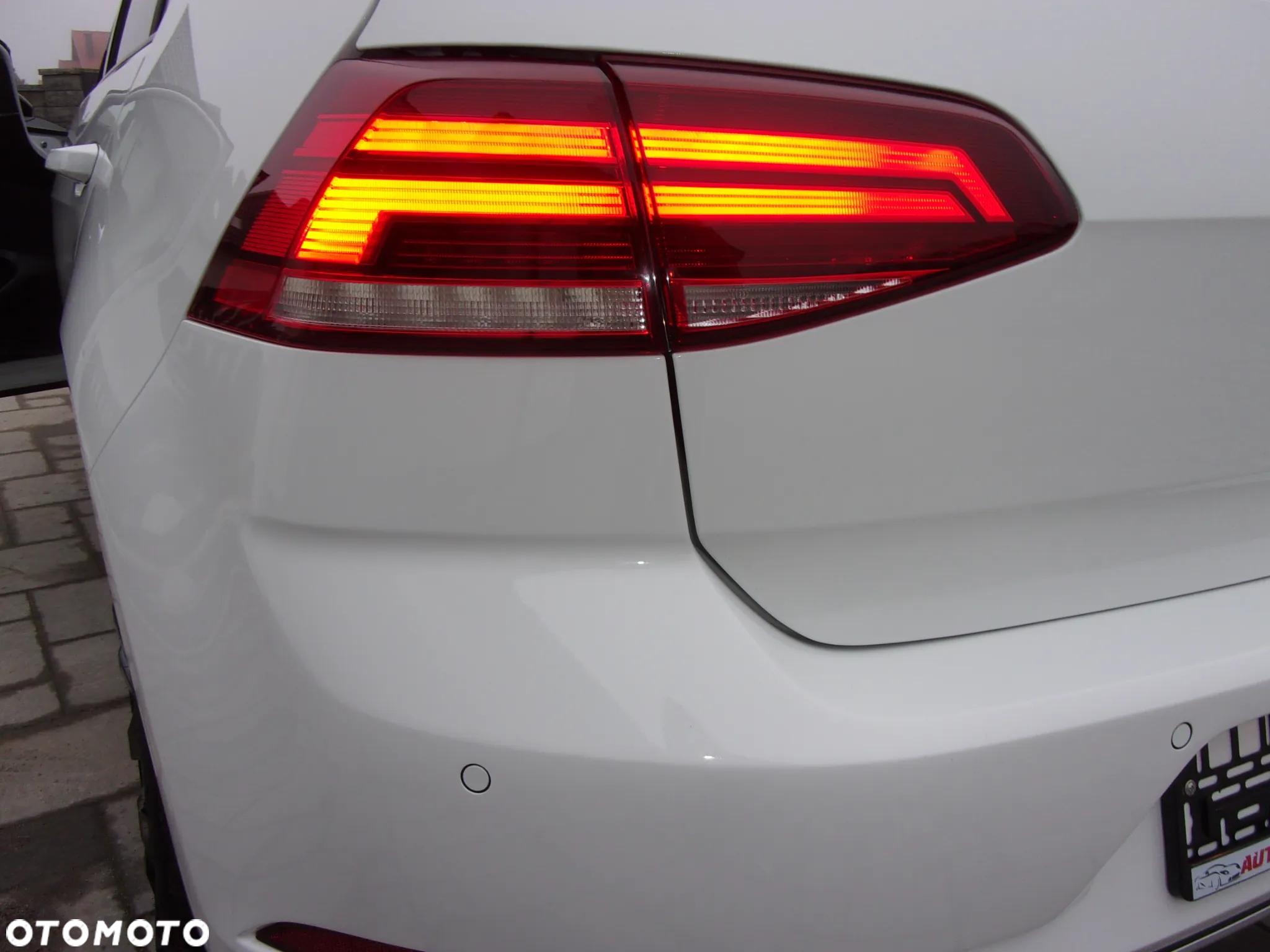 Volkswagen Golf VII 1.4 TSI BMT Highline - 17