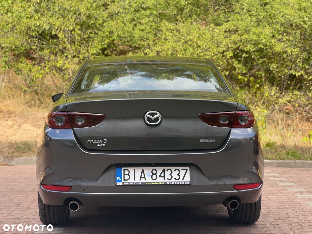 Mazda 3 - 8