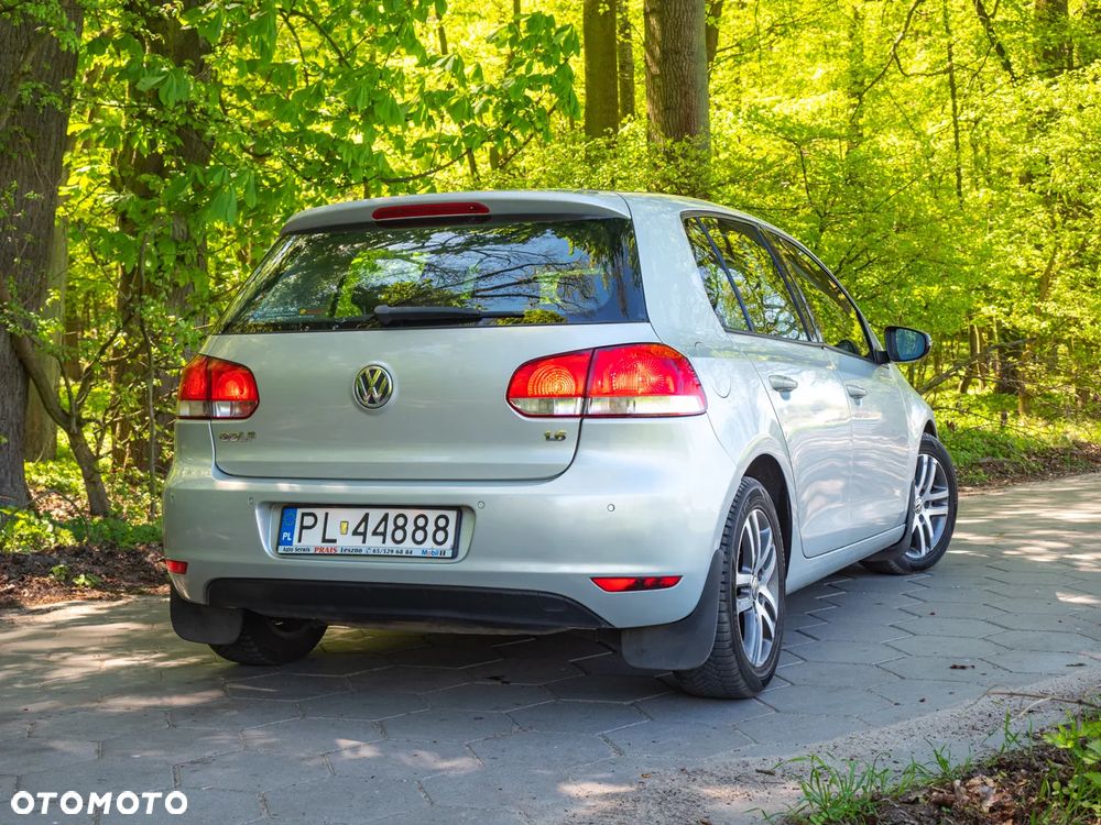 Volkswagen Golf 1.6 Comfortline - 12