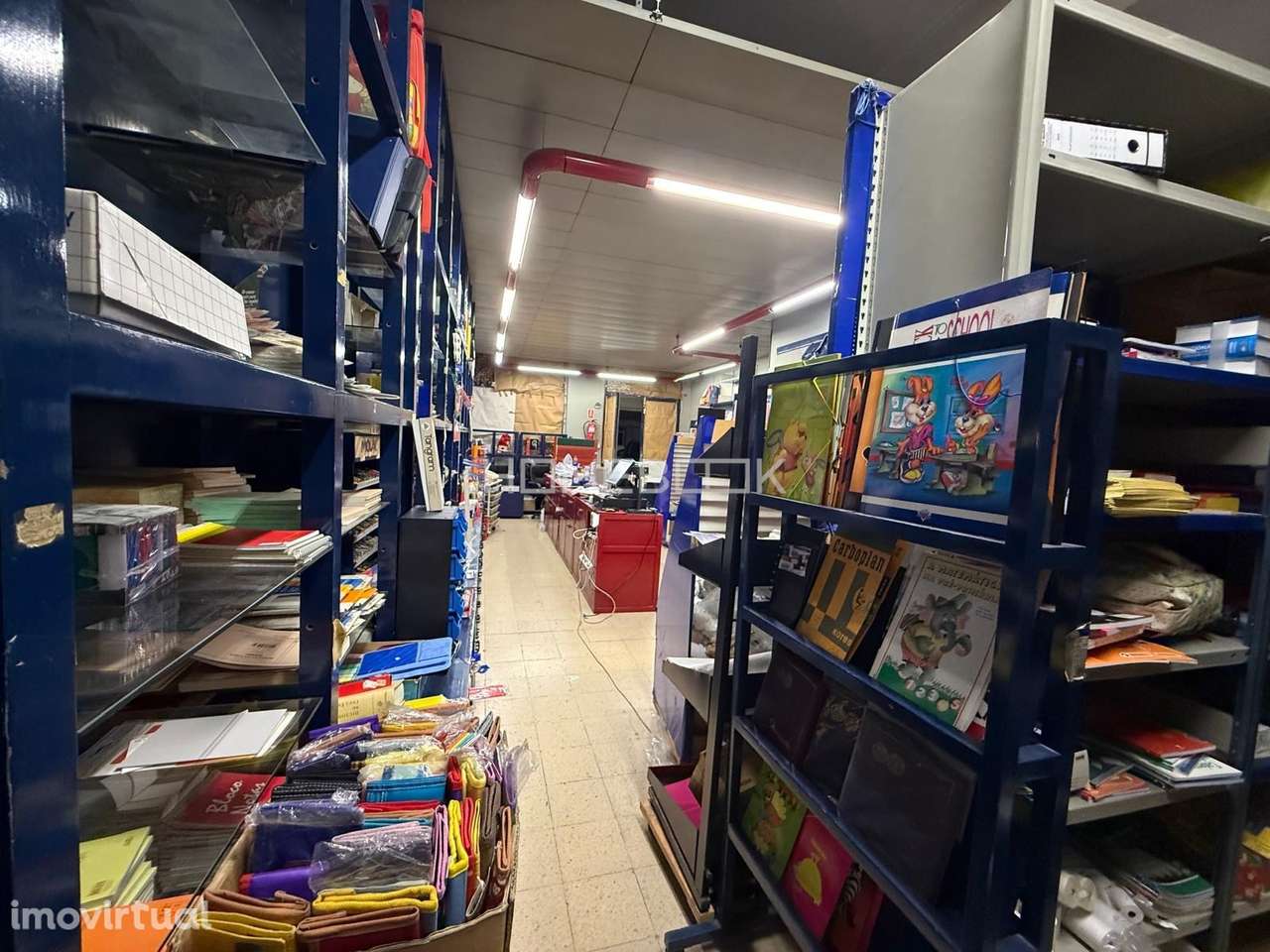 Loja, 2 Pisos, 170 m2,  junto à EB1 Barbosa Du Bocage, Povoa de Santo - Grande imagem: 3/18