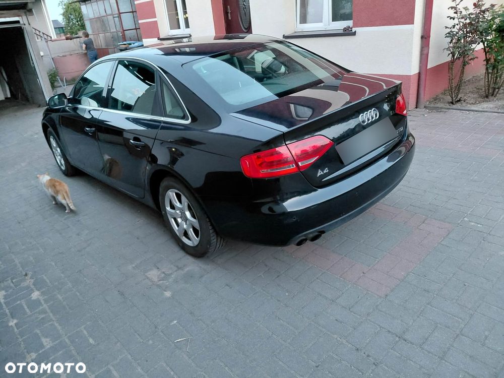 Audi A4 Limousine 2.0 TDI - 3