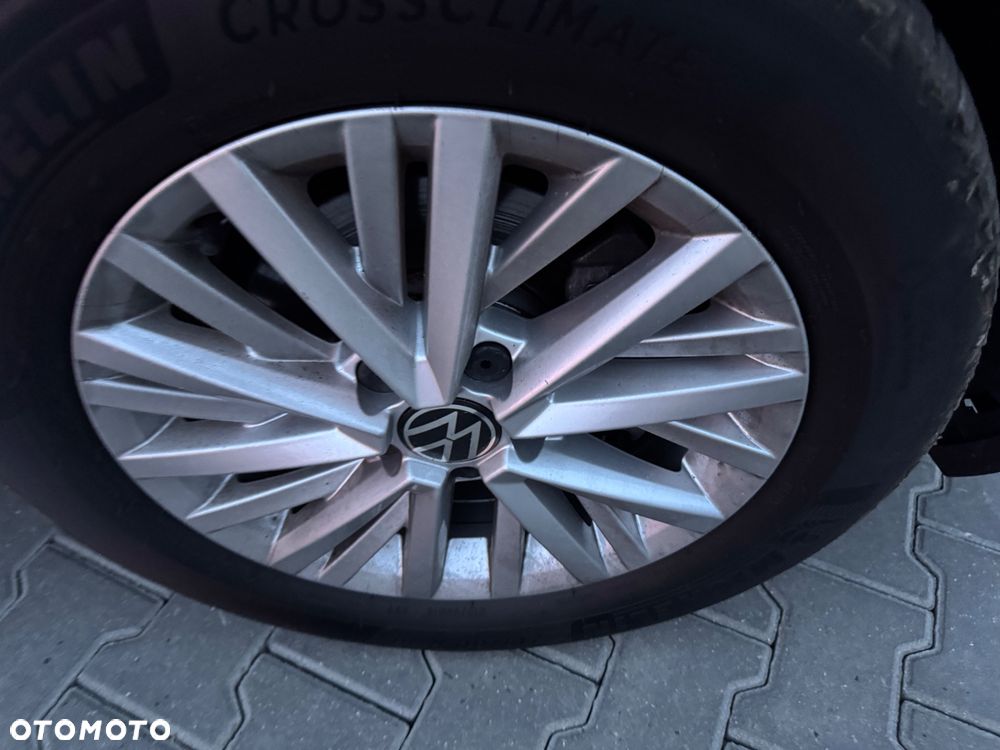 Volkswagen T-Roc 1.5 TSI OPF DSG Life - 23