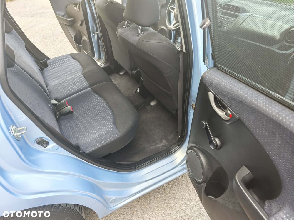 Honda Jazz 1.2 Base - 29