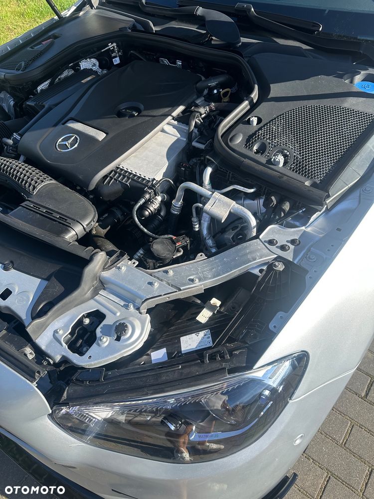 Mercedes-Benz Klasa E 200 9G-TRONIC Avantgarde - 36