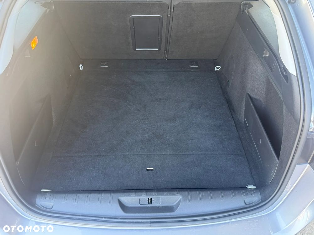Peugeot 308 1.2 PureTech Active Pack S&S - 28