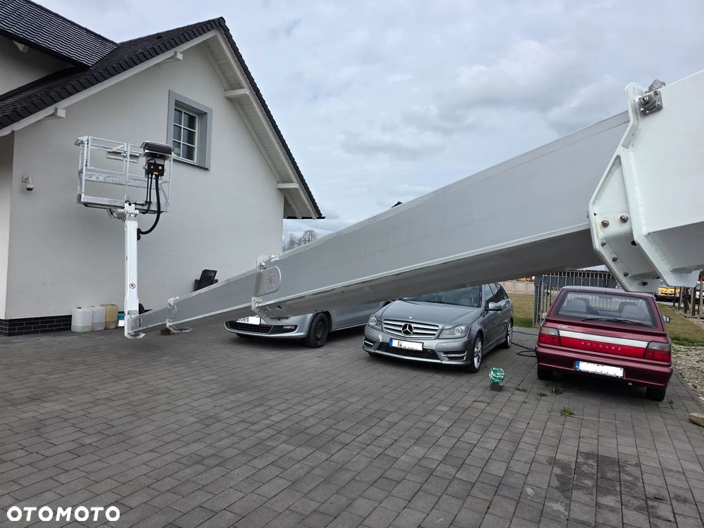 Nissan Palfinger P 210 BK - 5