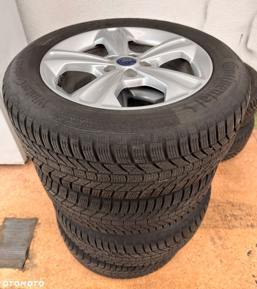 Ford Kuga 2.0 TDCi 4x4 Titanium - 33