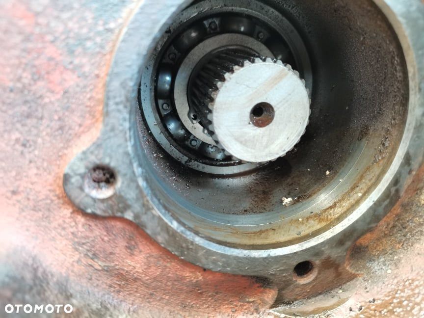 Skrzynia Powershift New Holland LM 732 {Spicer 87530825} - 3