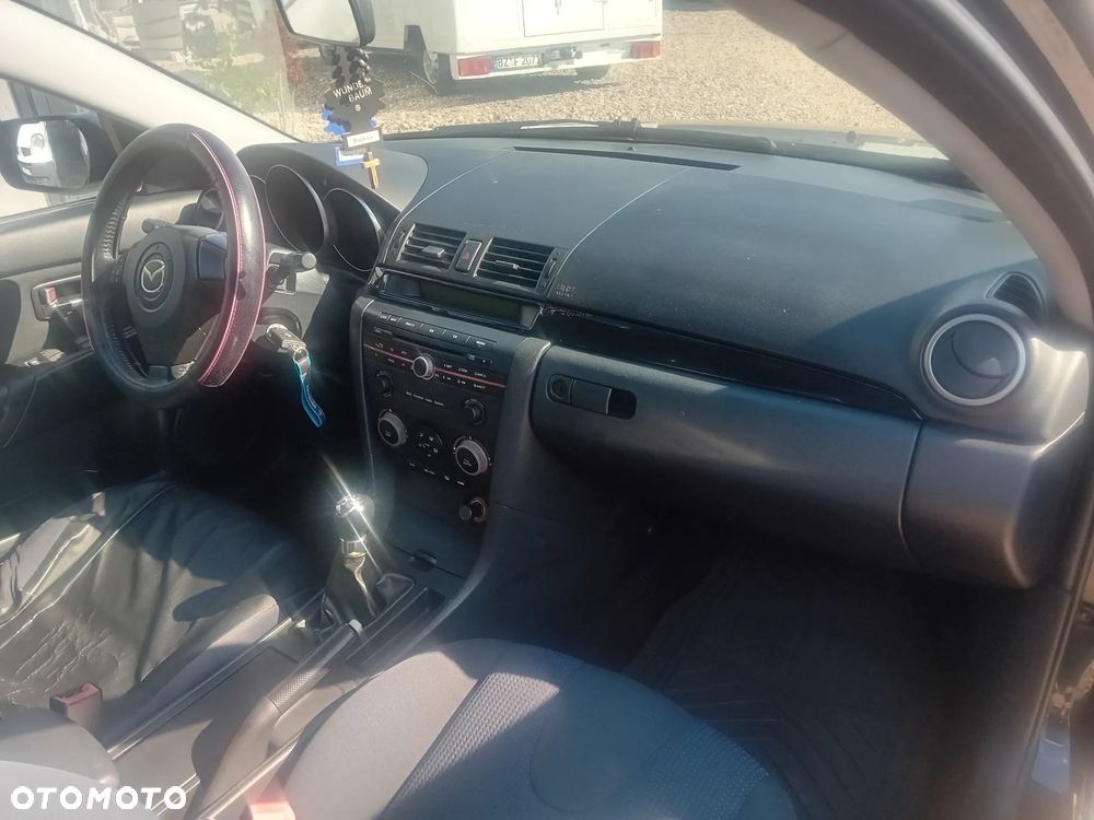 Mazda 3 - 13