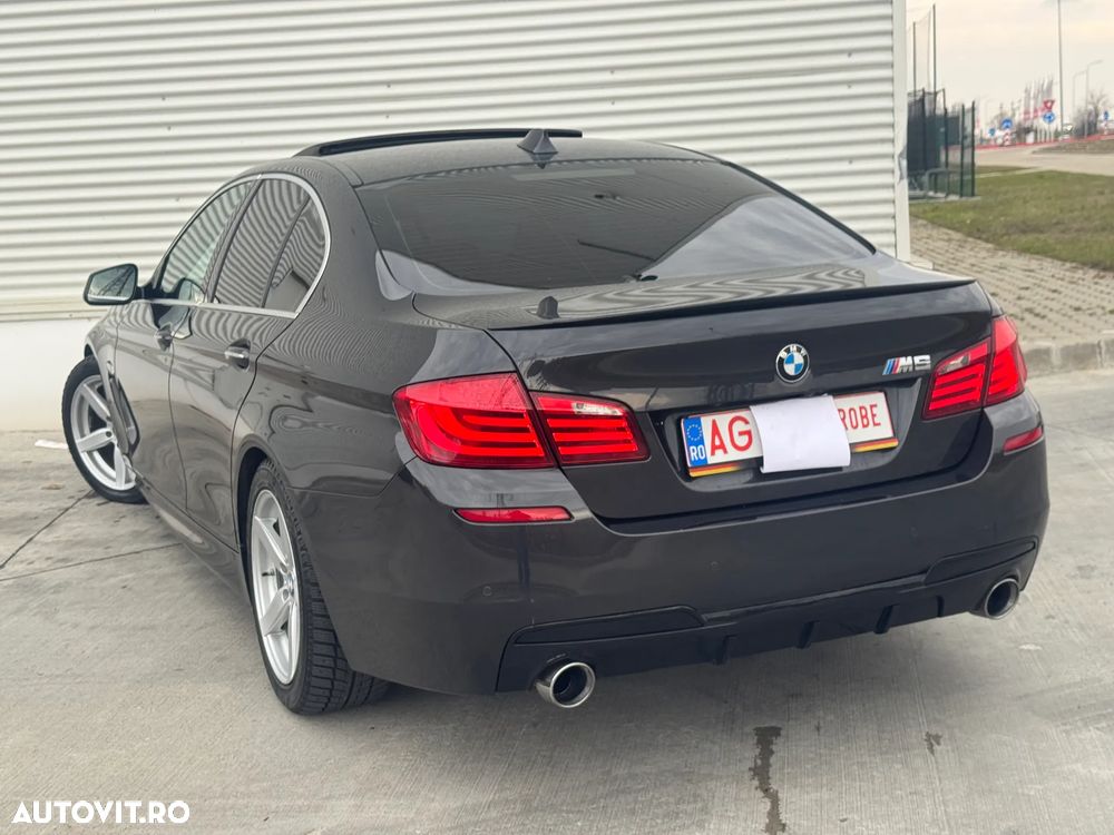 BMW Seria 5 525d Sport-Aut. Luxury Line - 30