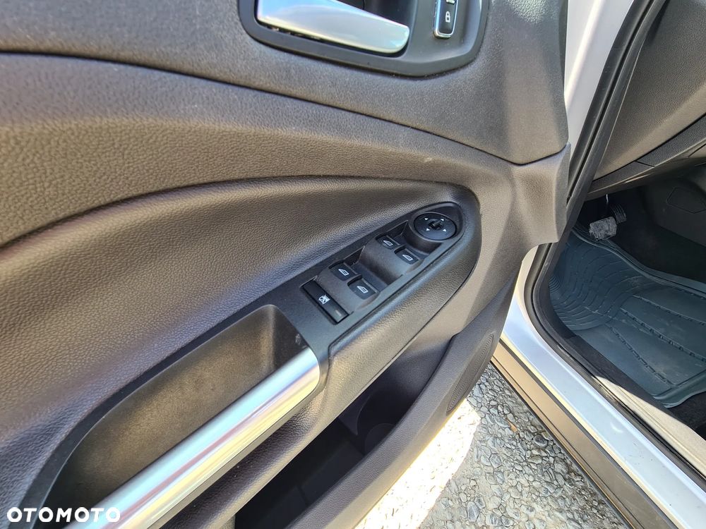 Ford Escape - 17