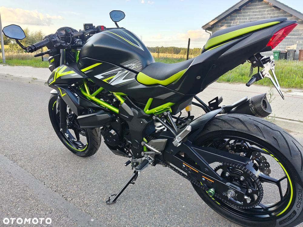 Kawasaki Z - 8