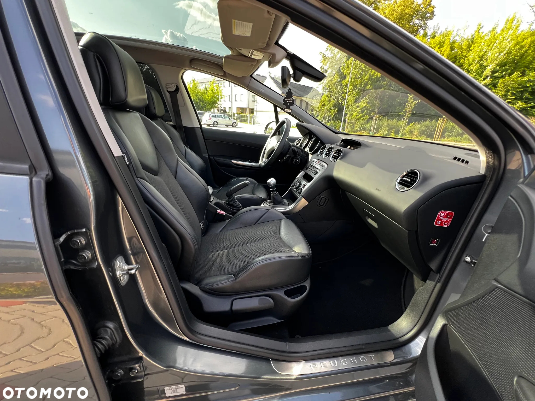 Peugeot 308 - 13