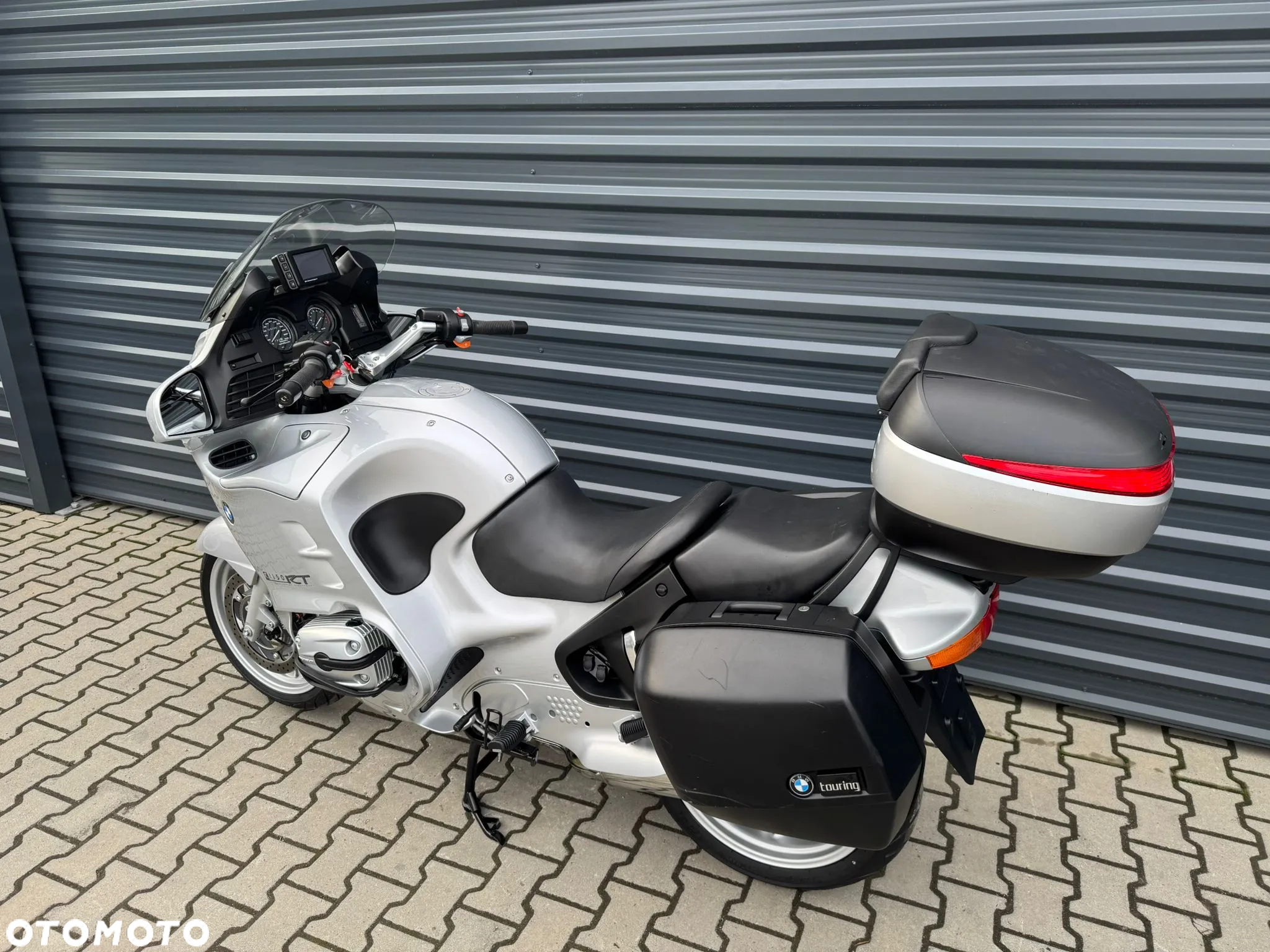 BMW R - 6