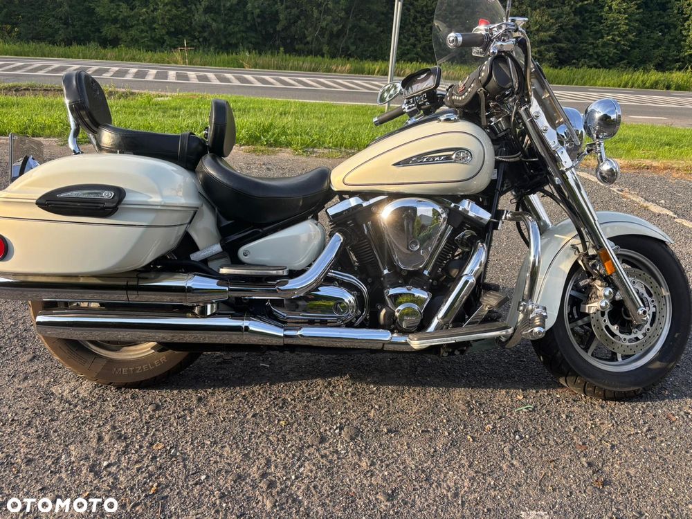 Yamaha Road Star - 2