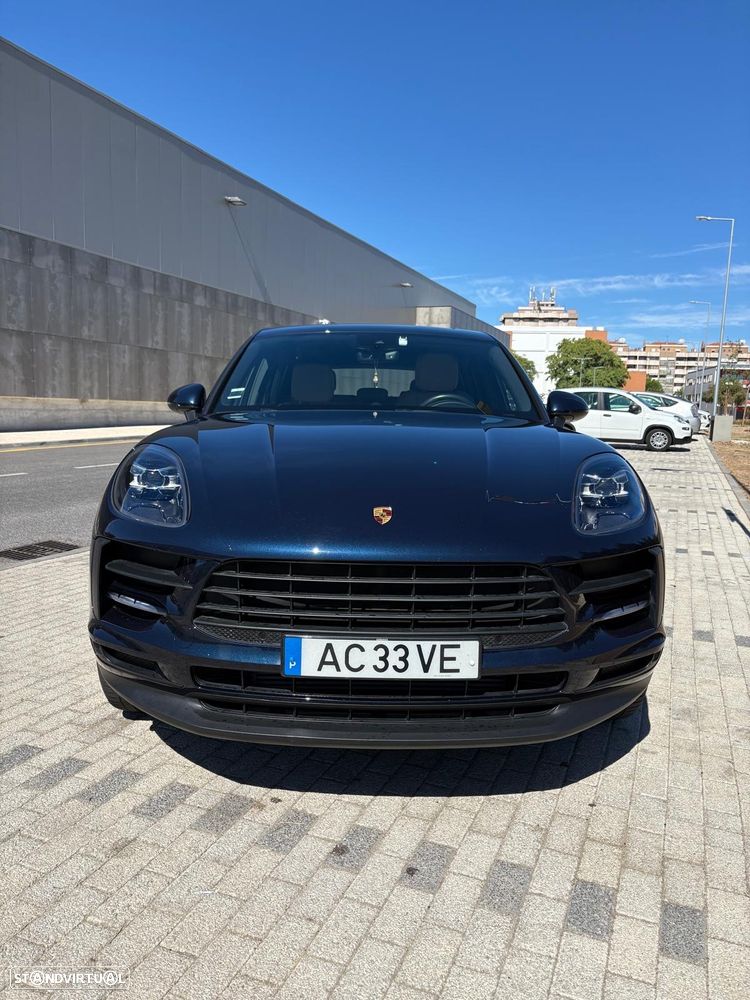 Porsche Macan Standard - 2