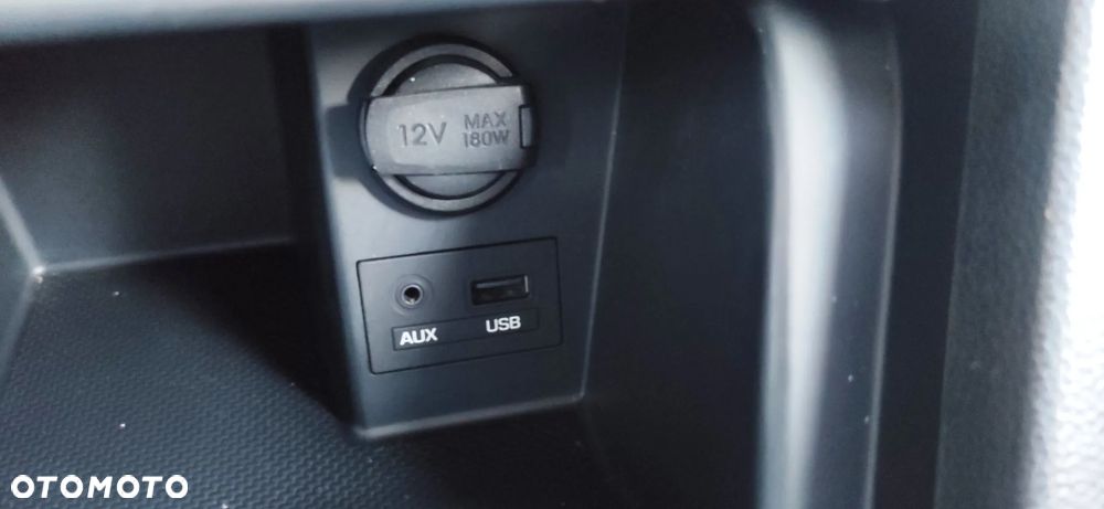 Hyundai i10 - 25