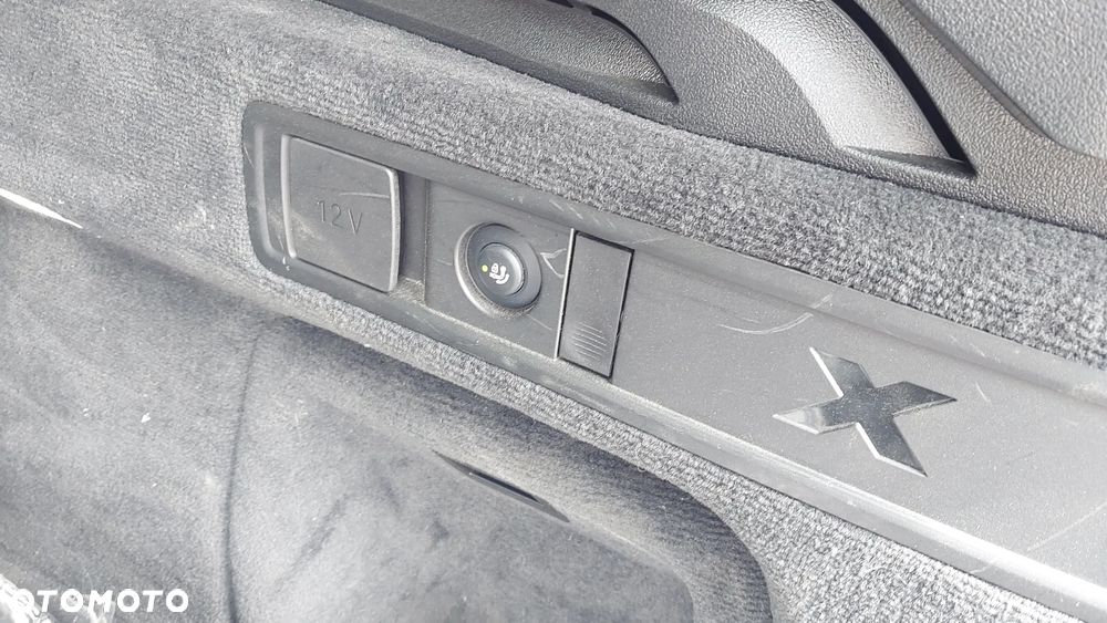 BMW X5 xDrive45e - 16