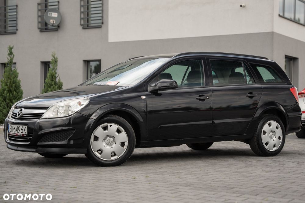 Opel Astra 1.7 CDTI Essentia - 9