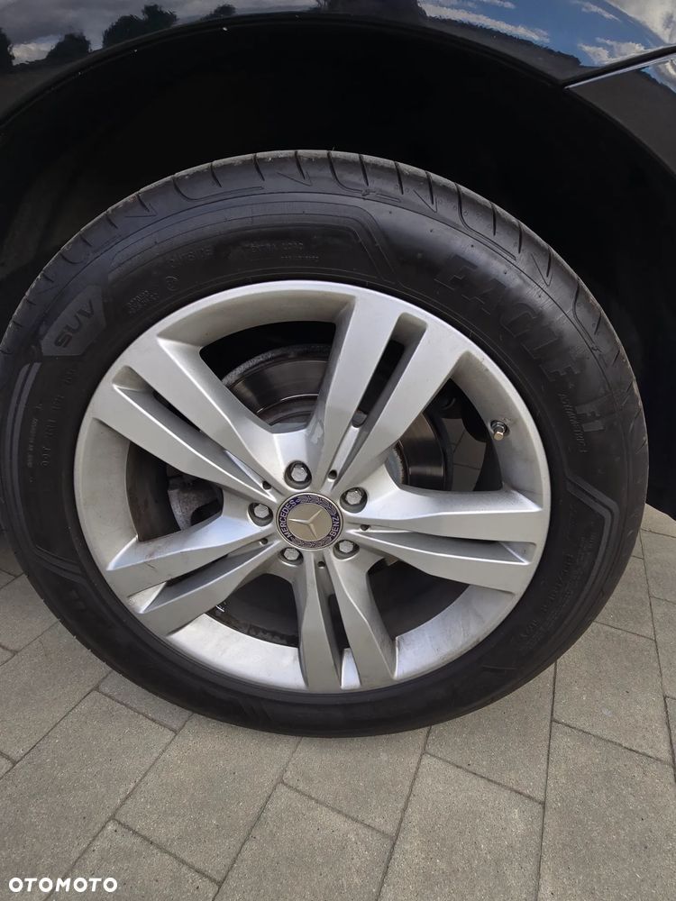 Mercedes-Benz ML - 28