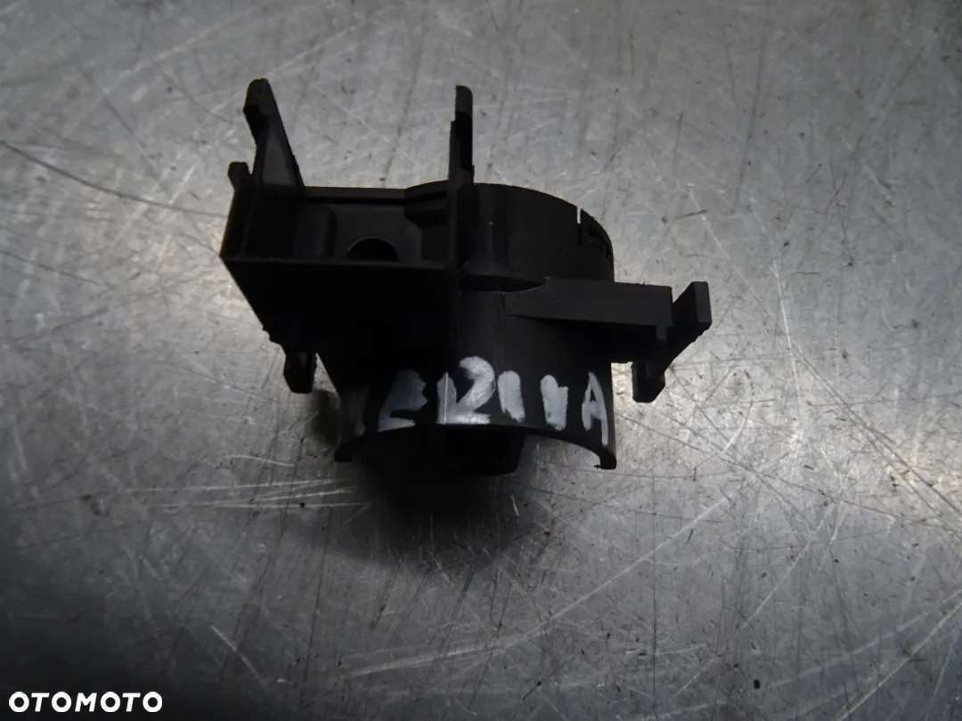 OPEL MERIVA A LIFT 05-10 1.6 KOSTKA WTYCZKA STACYJKI 90589314 - 2