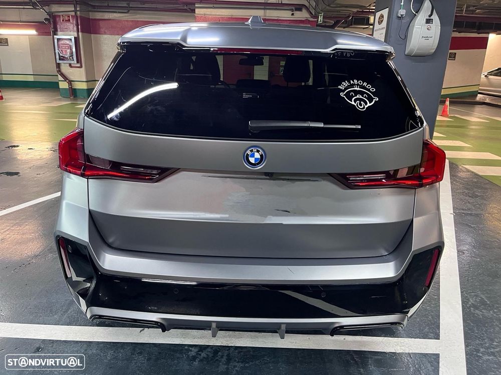 BMW iX1 xDrive30 Pack Desportivo M - 5