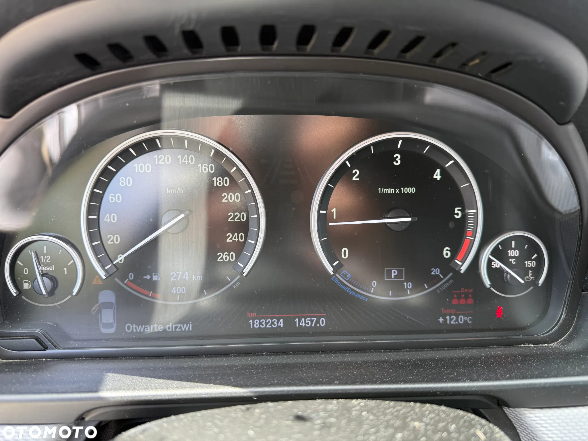 BMW Seria 5 525d xDrive - 11