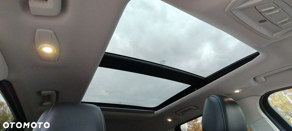 Ford Kuga 2.0 TDCi 4x4 Titanium - 17